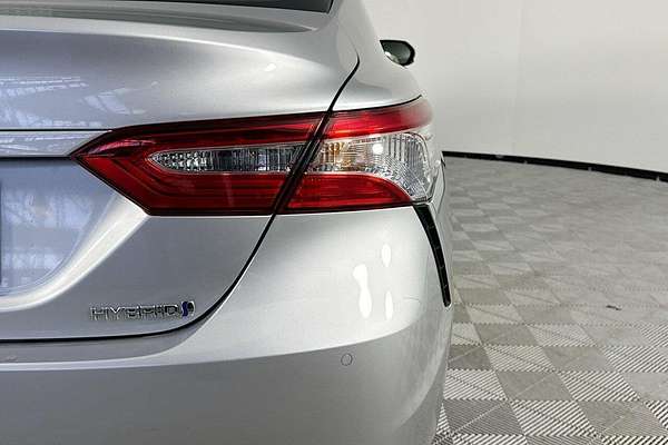 2020 Toyota Camry Ascent Sport AXVH70R