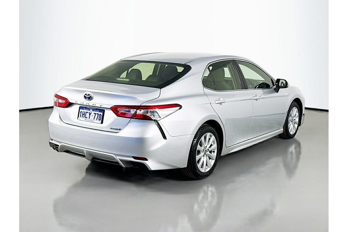 2020 Toyota Camry Ascent Sport AXVH70R