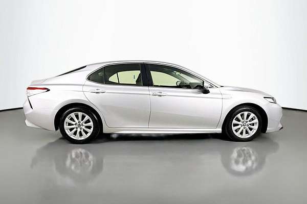 2020 Toyota Camry Ascent Sport AXVH70R