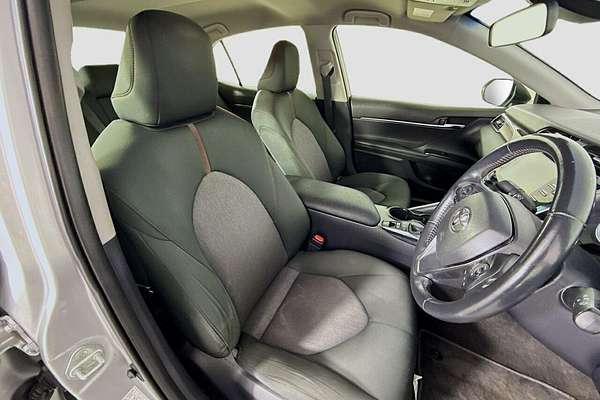 2020 Toyota Camry Ascent Sport AXVH70R