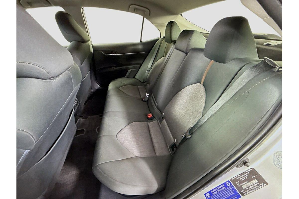 2020 Toyota Camry Ascent Sport AXVH70R