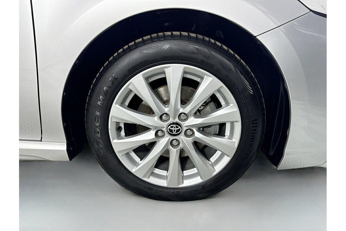 2020 Toyota Camry Ascent Sport AXVH70R