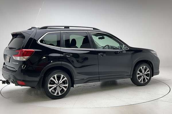 2019 Subaru Forester 2.5i Premium S5