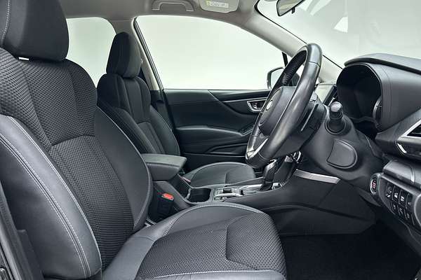 2019 Subaru Forester 2.5i Premium S5