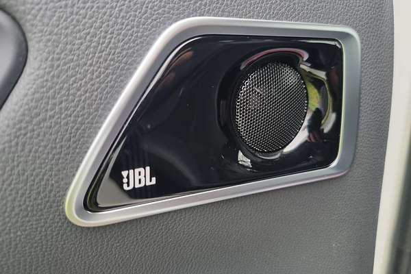 2023 Toyota Landcruiser Sahara FJA300R