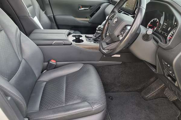 2023 Toyota Landcruiser Sahara FJA300R