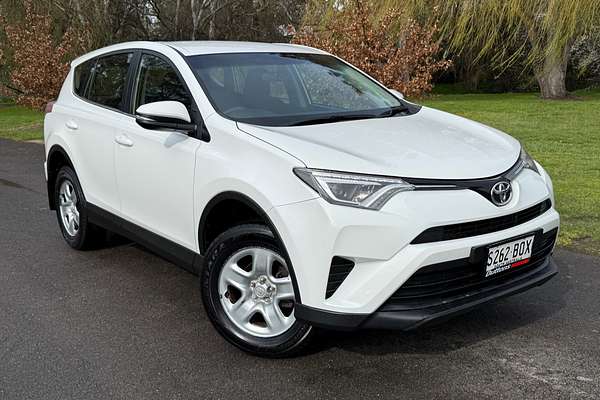 2017 Toyota RAV4 GX ZSA42R