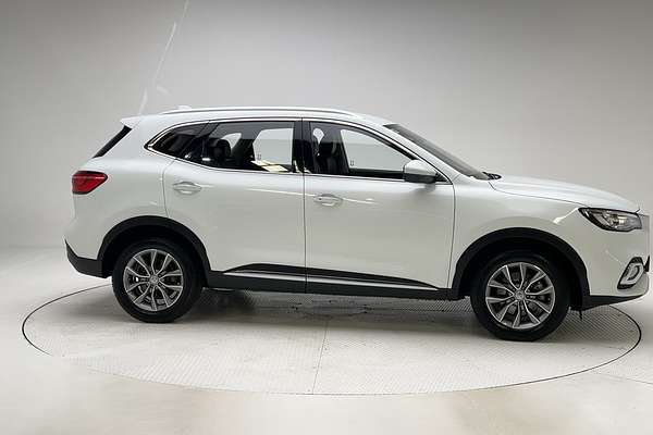 2022 MG HS Vibe SAS23