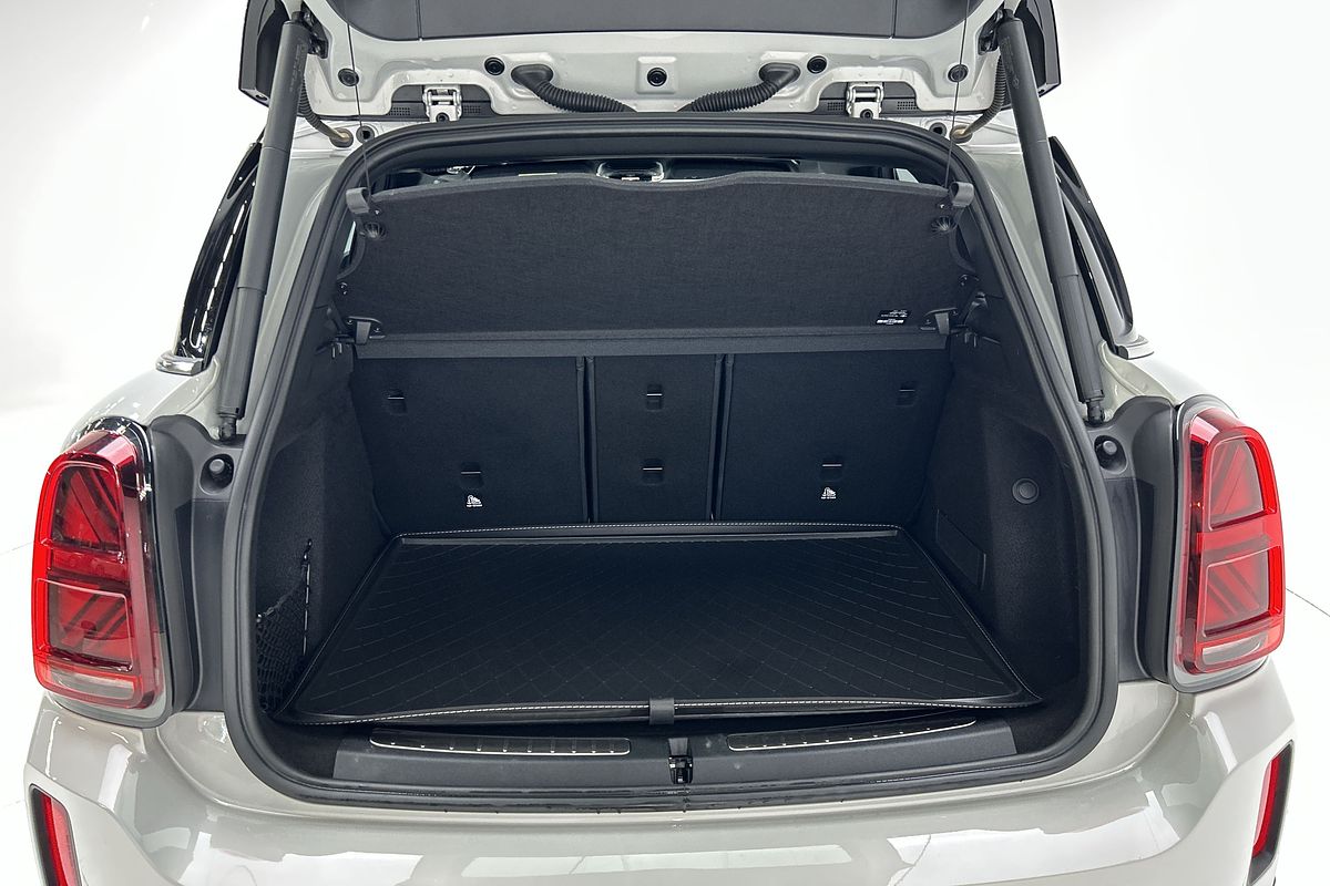 2022 MINI Countryman John Cooper Works Classic F60 LCI