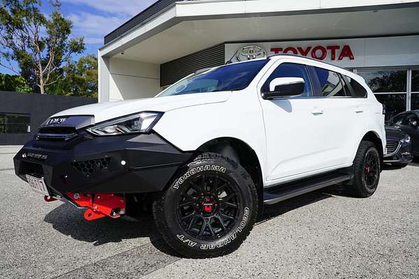 2022 Isuzu MU-X MU-X LS-T (4x4) UJOR2Z06