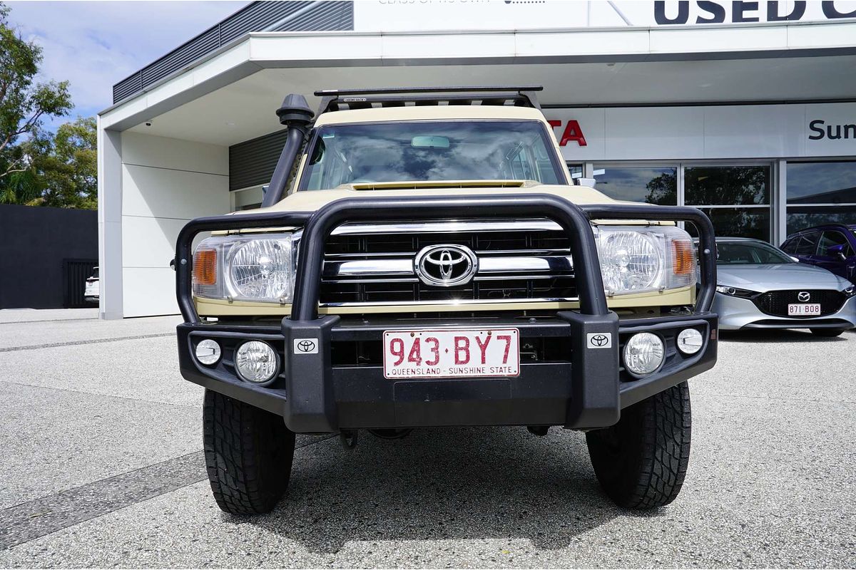2021 Toyota Landcruiser GXL Troopcarrier VDJ78R