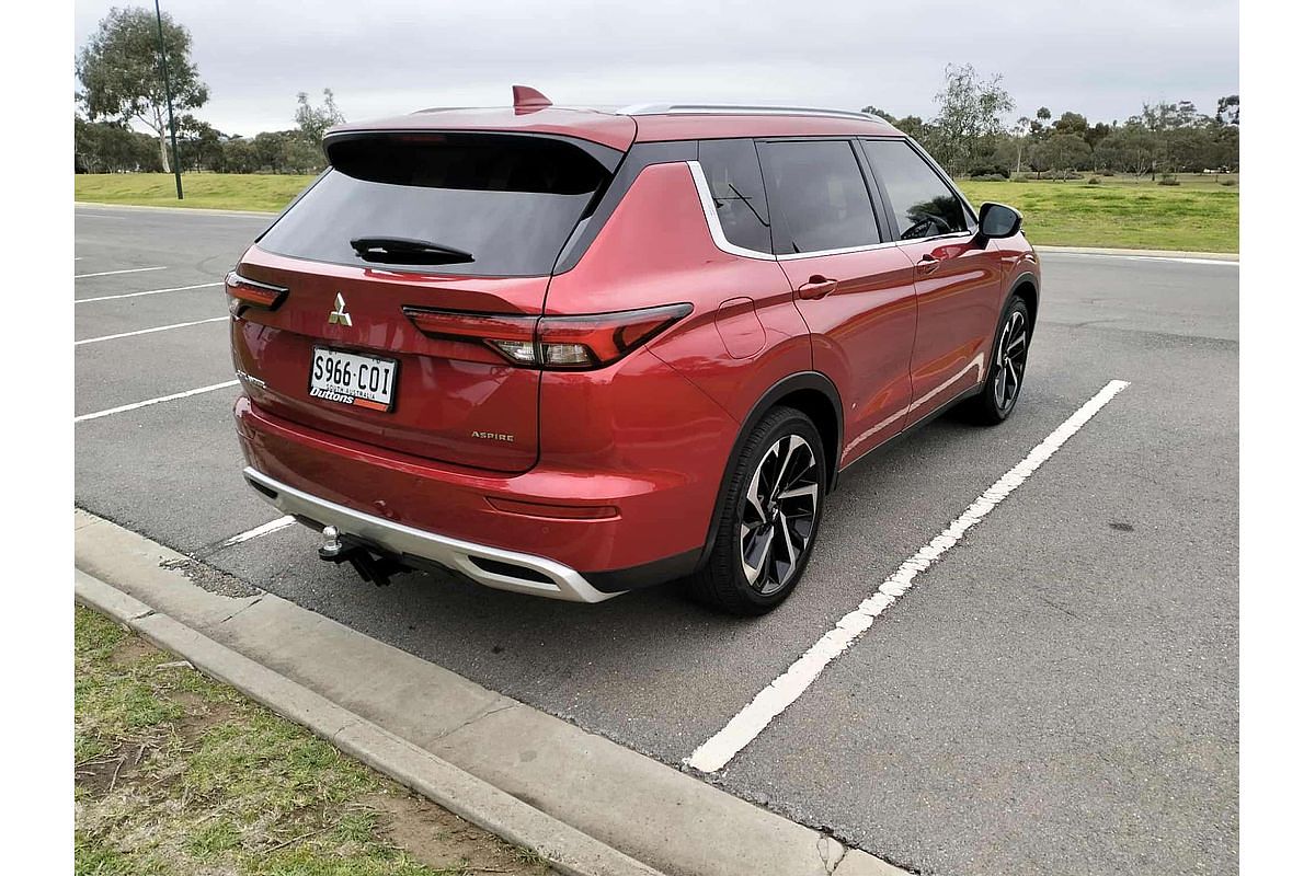 2023 Mitsubishi Outlander Aspire ZM