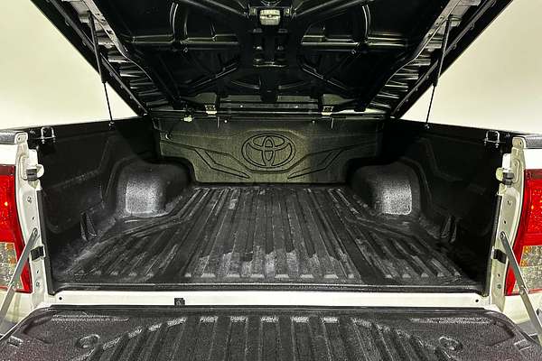2020 Toyota Hilux SR GUN126R 4X4