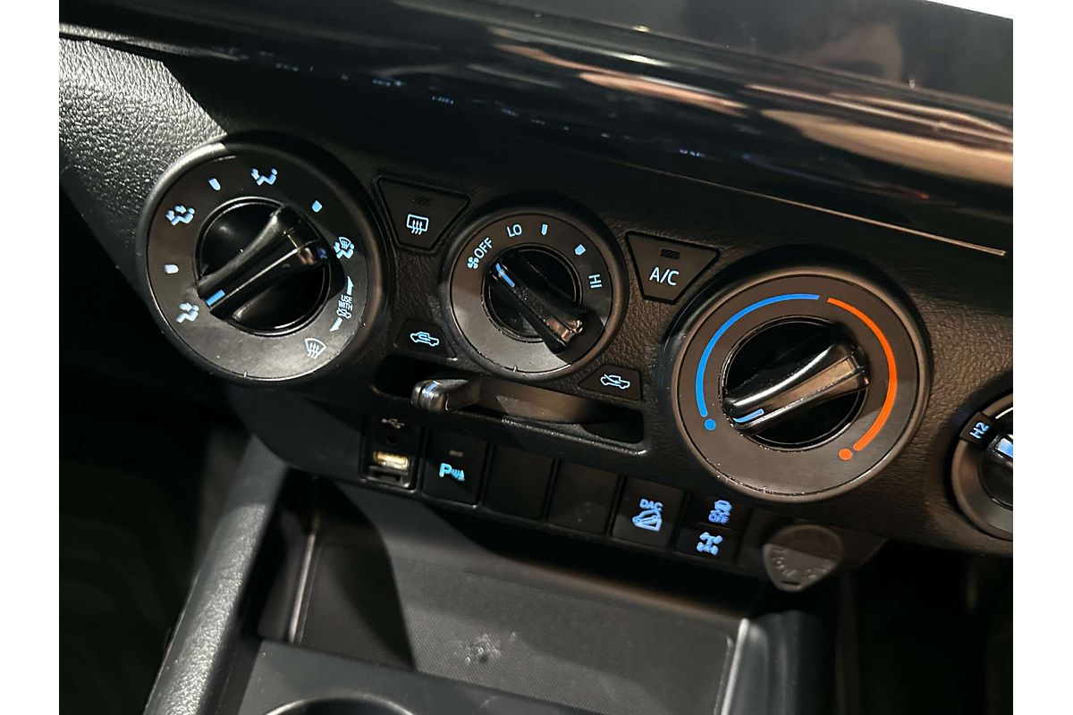 2020 Toyota Hilux SR GUN126R 4X4