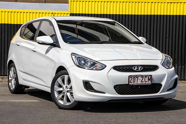 2019 Hyundai Accent Sport RB6