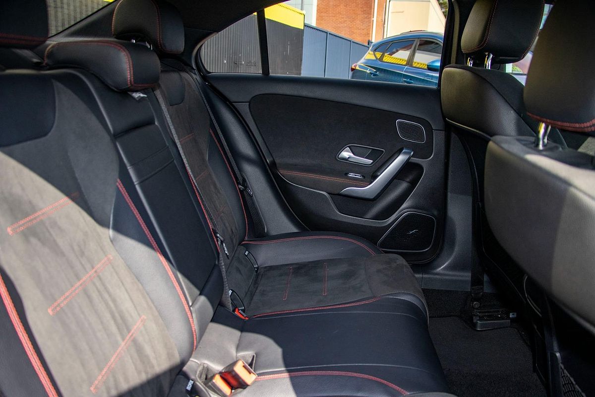 2019 Mercedes-Benz A-Class A200 V177