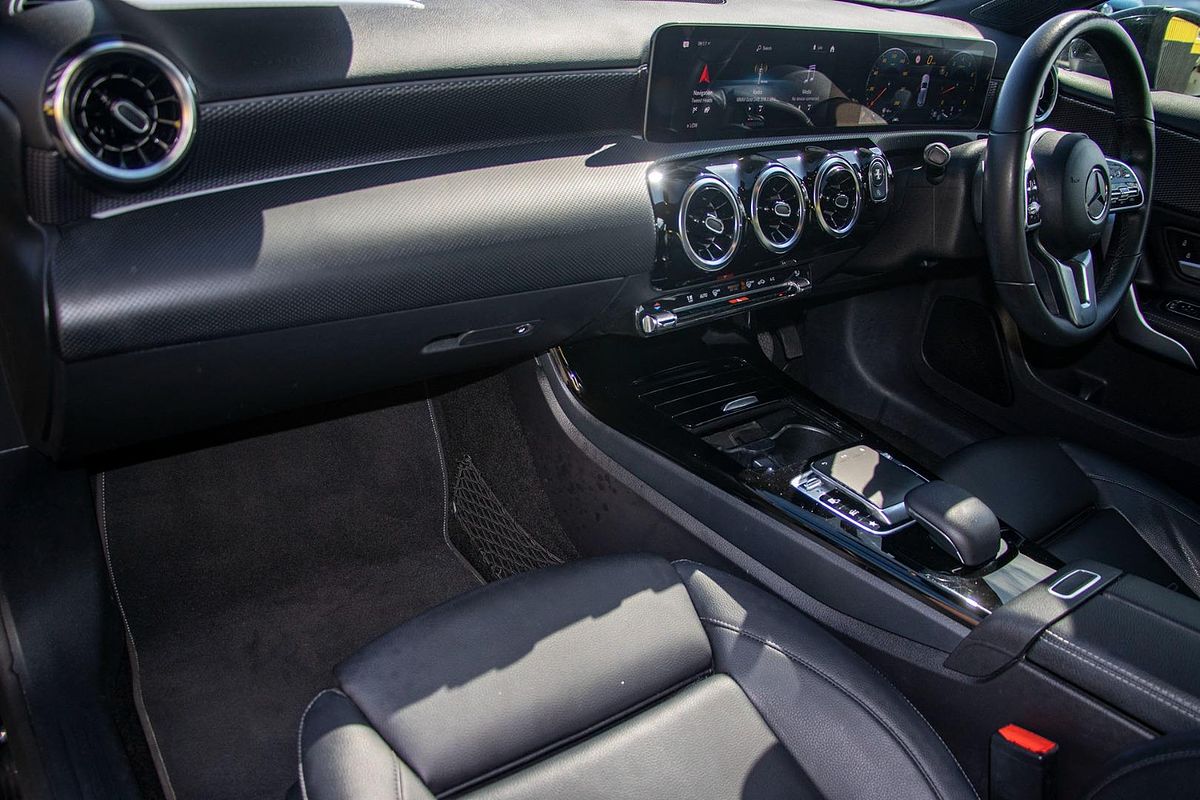 2019 Mercedes-Benz A-Class A250 W177
