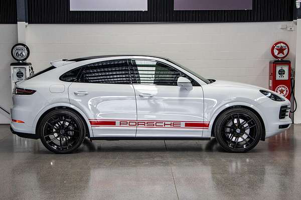 2020 Porsche Cayenne S 9YB
