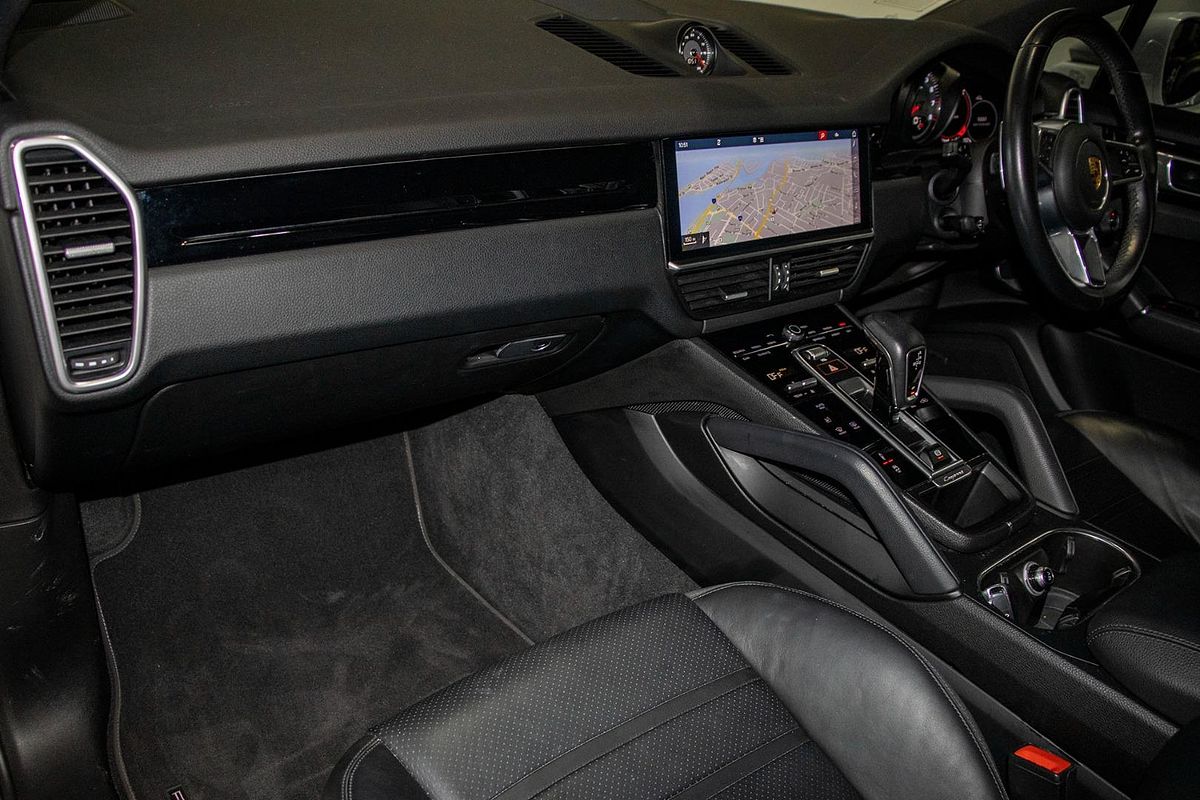2020 Porsche Cayenne S 9YB
