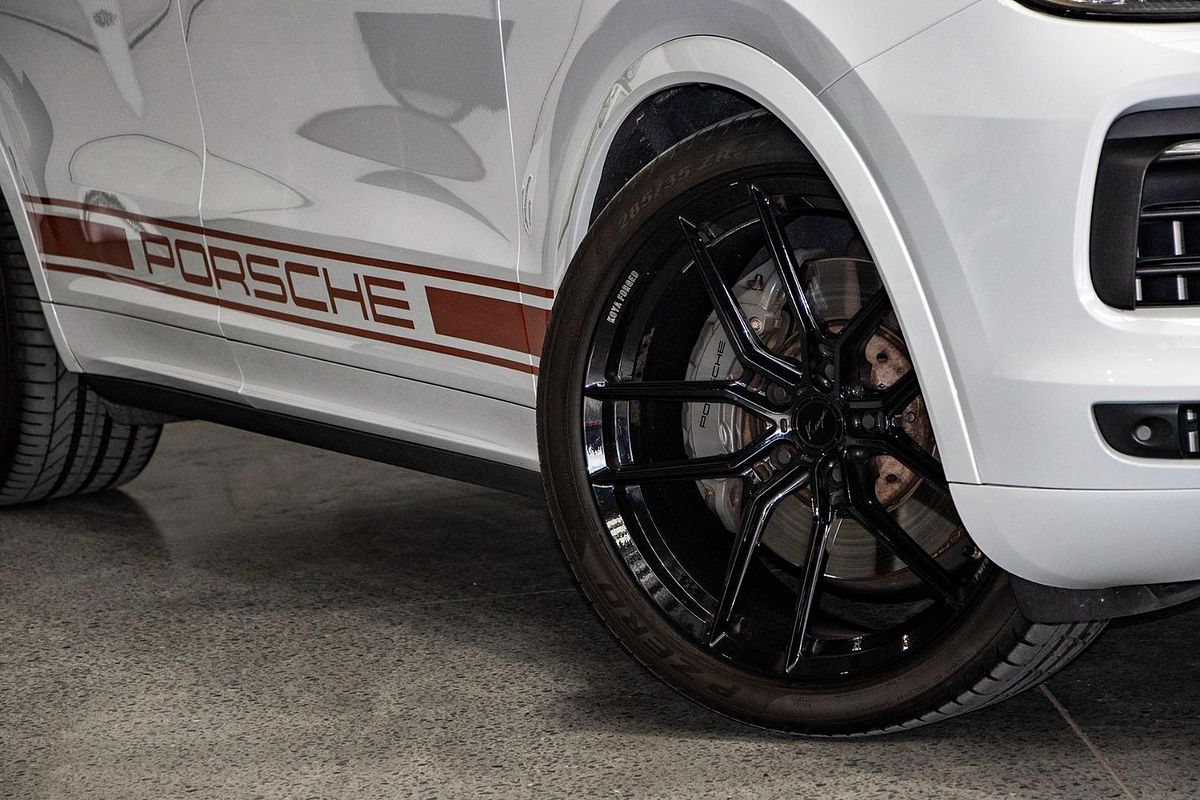 2020 Porsche Cayenne S 9YB