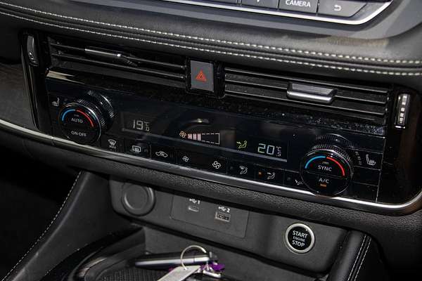 2022 Nissan X-TRAIL ST-L T33