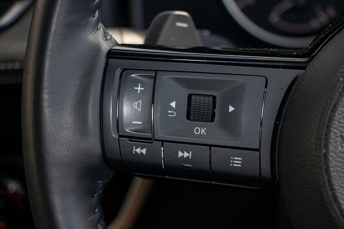 2022 Nissan X-TRAIL ST-L T33