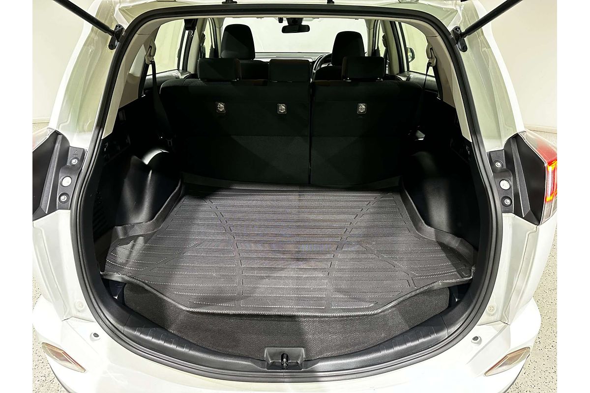 2018 Toyota RAV4 GX ZSA42R