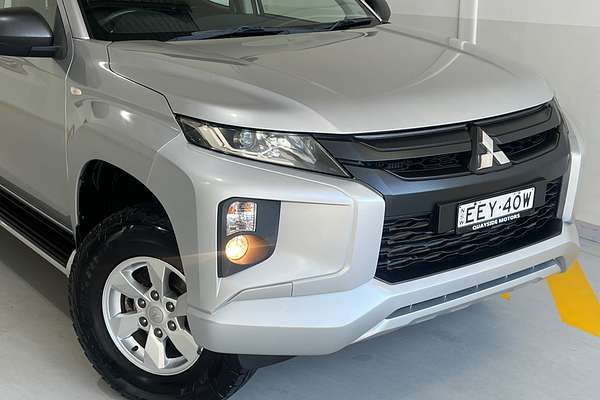 2019 Mitsubishi Triton GLX+ MR 4X4