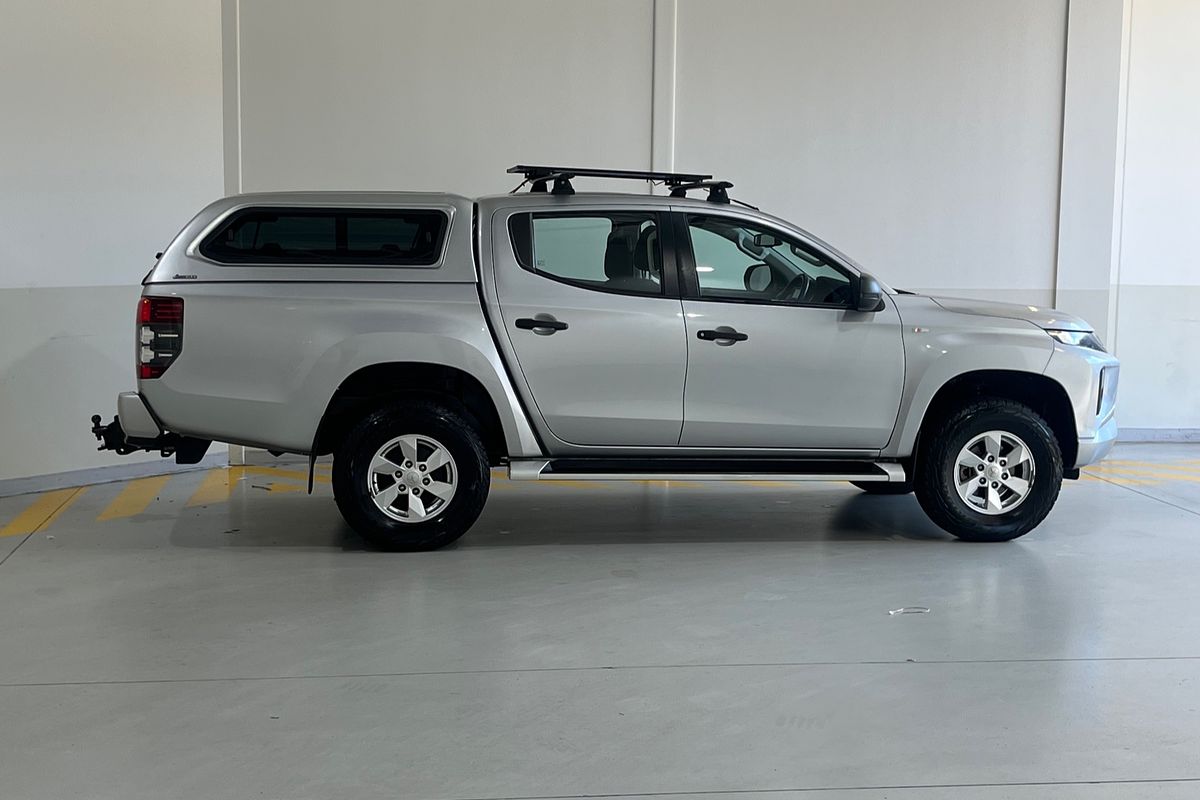 2019 Mitsubishi Triton GLX+ MR 4X4