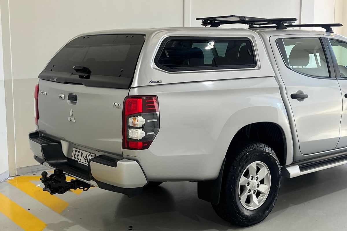 2019 Mitsubishi Triton GLX+ MR 4X4