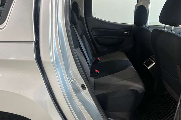 2019 Mitsubishi Triton GLX+ MR 4X4