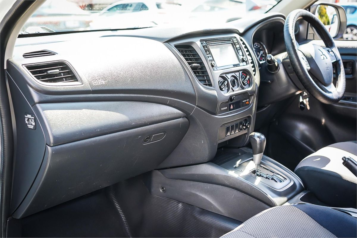 2018 Mitsubishi Triton GLX MR Rear Wheel Drive