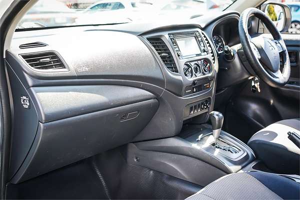 2018 Mitsubishi Triton GLX MR Rear Wheel Drive