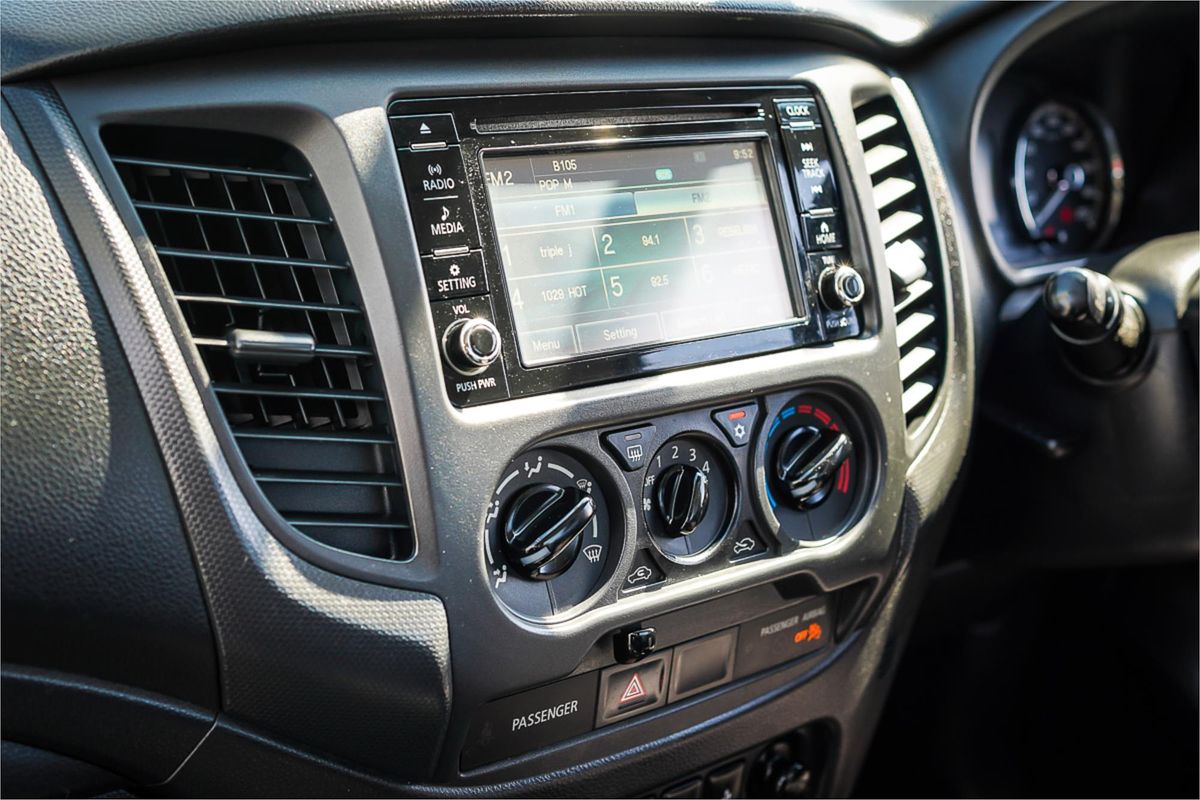 2018 Mitsubishi Triton GLX MR Rear Wheel Drive