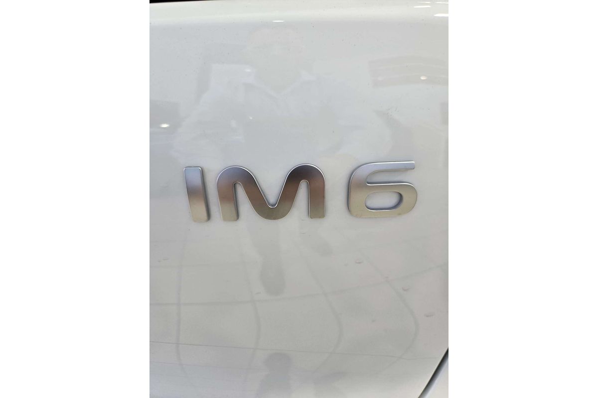 2025 MG IM6 Performance S12L