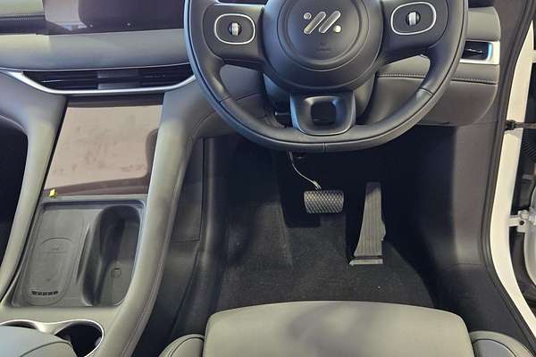 2025 MG IM6 Performance S12L