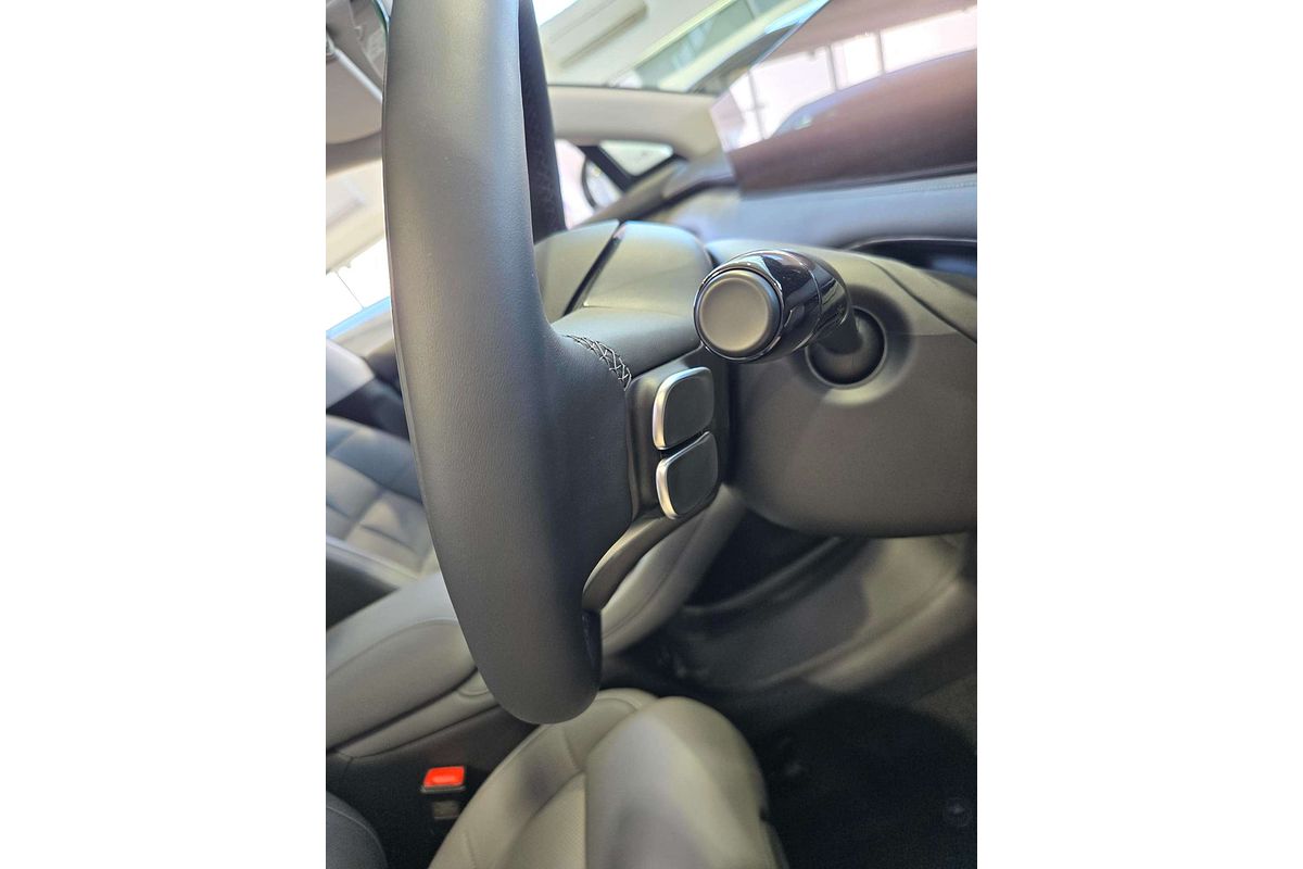 2025 MG IM6 Performance S12L
