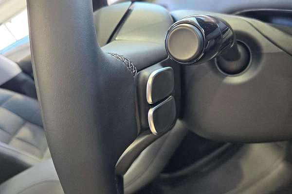 2025 MG IM6 Performance S12L