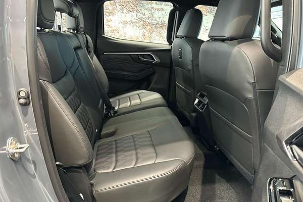 2025 Isuzu D-MAX LS-U+ 4X4