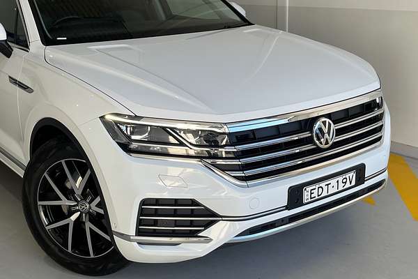 2019 Volkswagen Touareg 190TDI Launch Edition CR