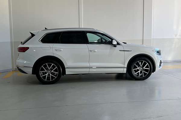 2019 Volkswagen Touareg 190TDI Launch Edition CR
