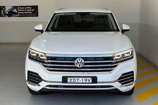 2019 Volkswagen Touareg 190TDI Launch Edition CR