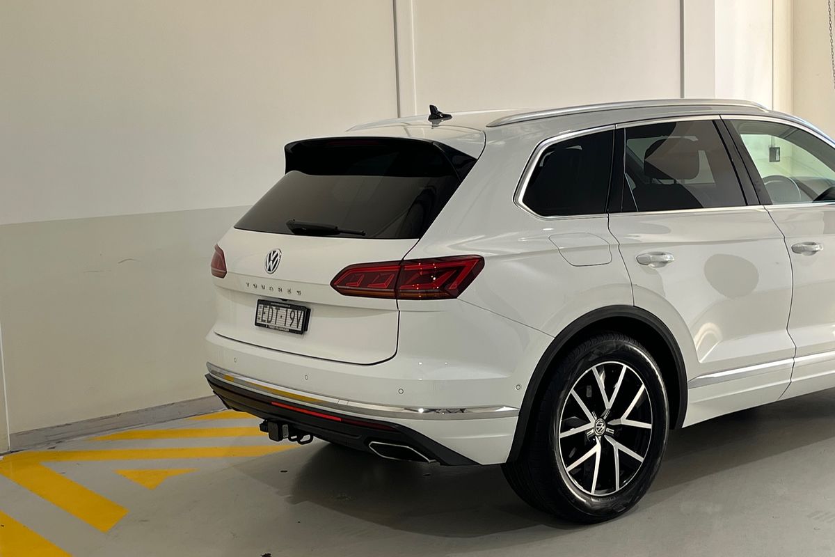 2019 Volkswagen Touareg 190TDI Launch Edition CR