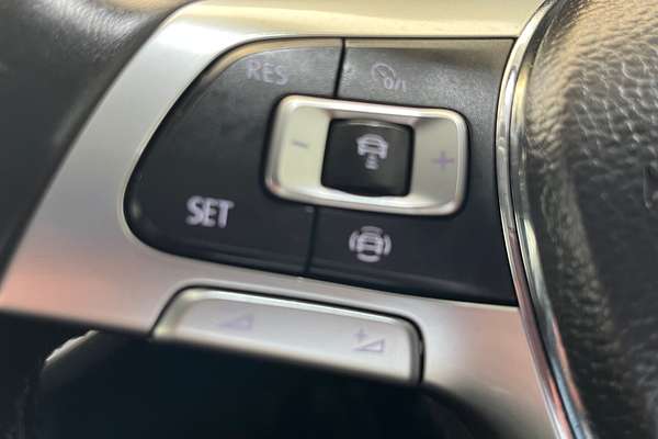 2019 Volkswagen Touareg 190TDI Launch Edition CR