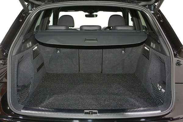 2022 Audi Q5 45 TFSI Sport Limited FY