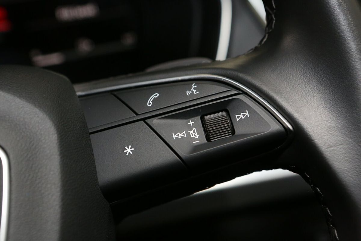 2022 Audi Q5 45 TFSI Sport Limited FY
