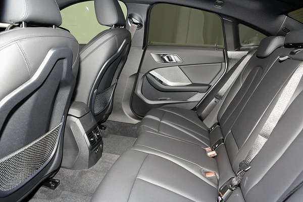 2024 BMW 2 Series 220i M Sport F44