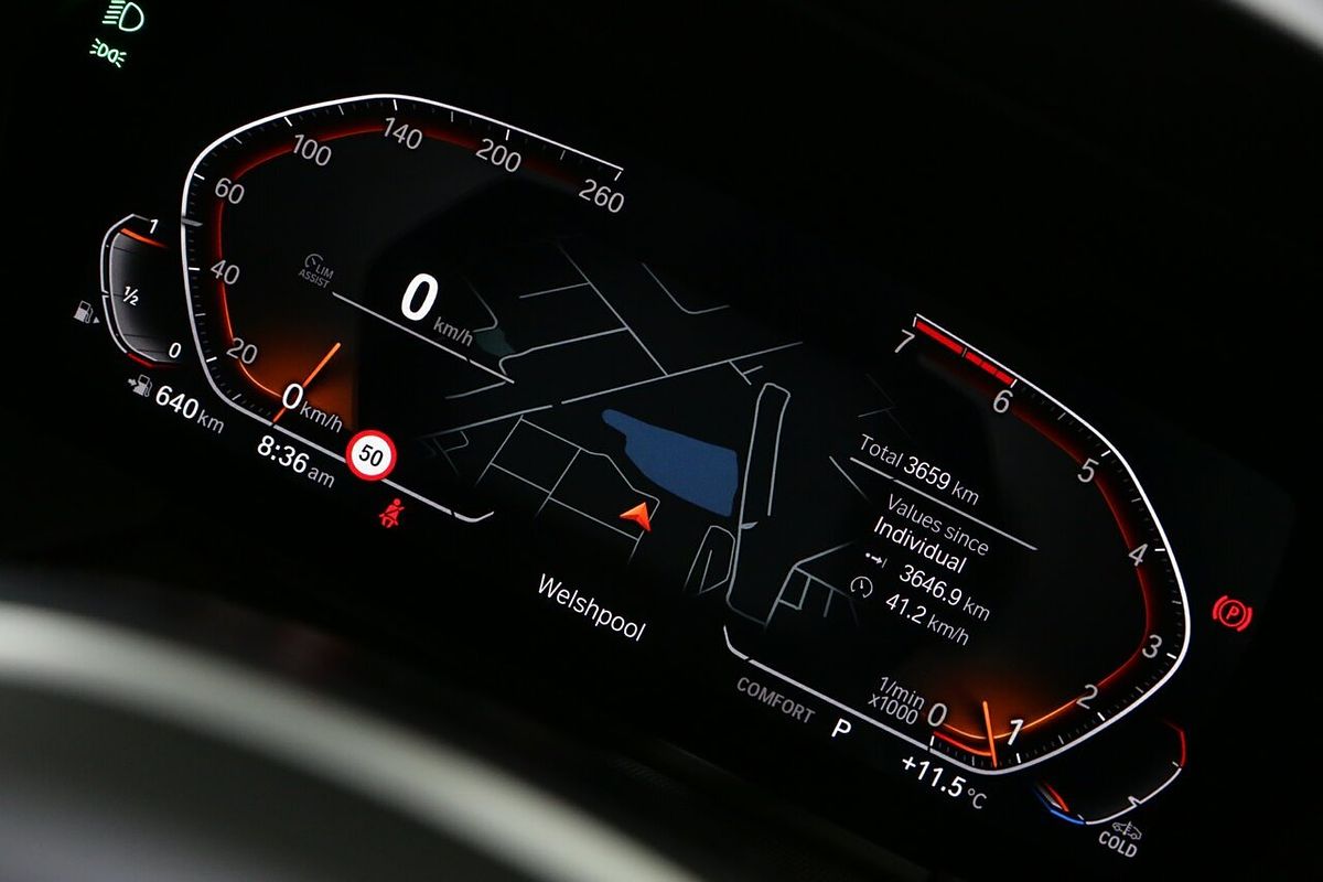 2024 BMW 2 Series 220i M Sport F44
