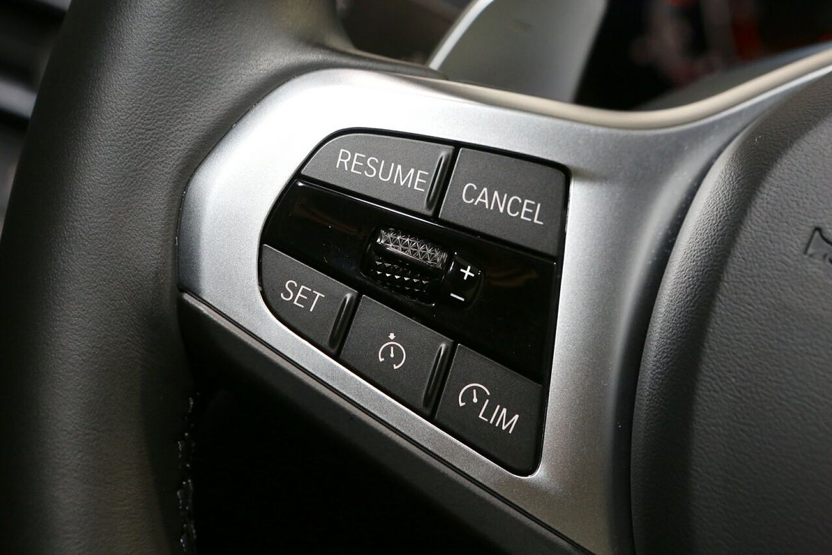 2024 BMW 2 Series 220i M Sport F44