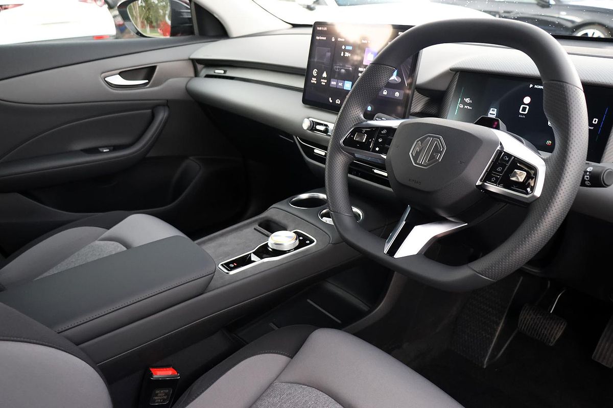 2025 MG MGS5 EV Excite 49 ZS3EM